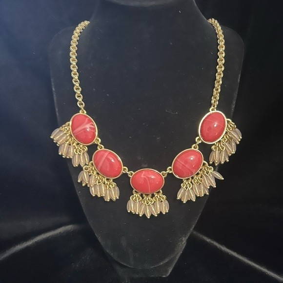 Talbots pink bubble necklace with light pink bead fringe gold chain Barbie pink - Picture 1 of 3